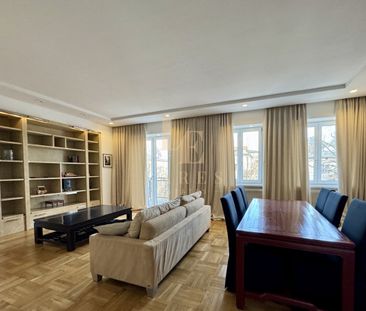 Francuska | Kamienica | 2 balkony | Parking - Photo 5