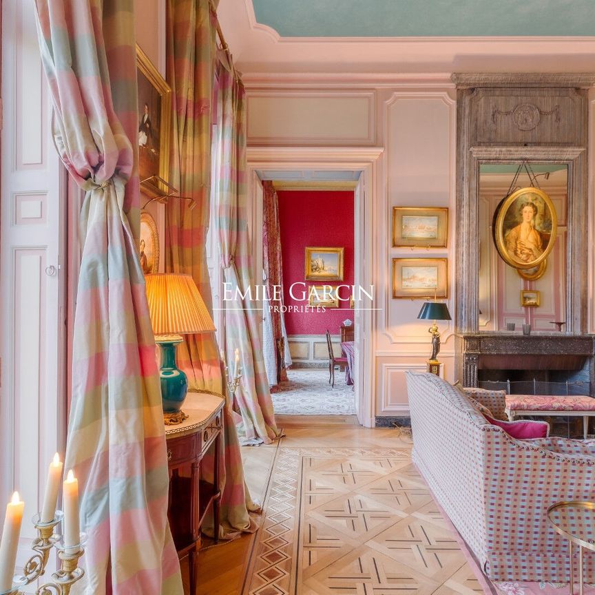Tout savoir sur cet appartement dans le quartier Triangle d'Or, à Paris 8ème - Photo 1