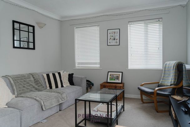 Rembrandt Court, Epsom - Photo 1