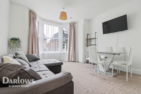 2 bedroom apartment to rent - Photo 2