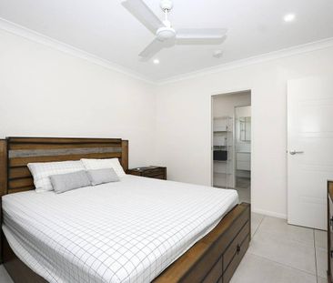 Exceptional Quality, Space and Lifestyle - Plus Solar - Photo 6