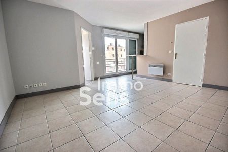 Location appartement - Lille GAMBETTA / WAZEMMES - Photo 2