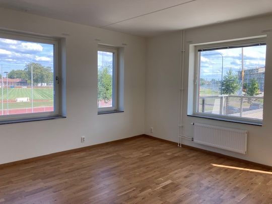 Trapetsgatan 10 - Photo 1