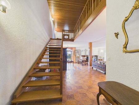 Spacieux 7 pièces row-house avec parking privatif, Dardagny - Photo 3