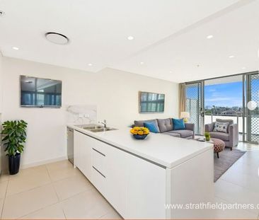 Arriva Strathfield | Huge Luxury 2 Bedroom Apartment - Photo 4