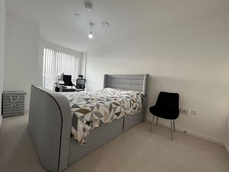 2 bedroom apartment to rent - Photo 4