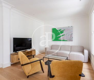 3 bedroom luxury Apartment for rent in Madrid, Spain - Photo 2