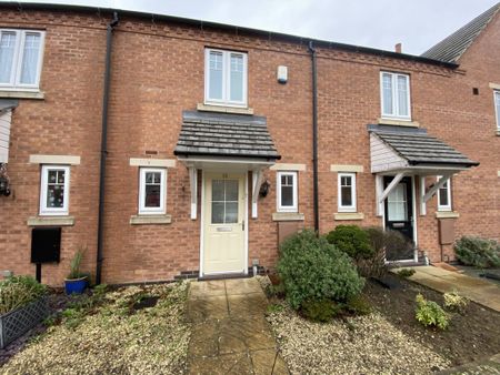 2 Bedroom Terraced - Photo 3