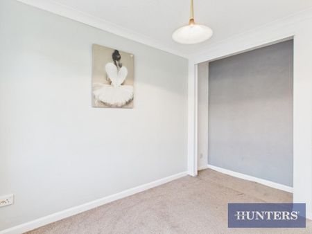 3 bedroom House To Let - Photo 3