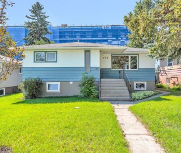Highland Park - 2 bedroom main floor bungalow | 107 - 42 Ave NE (Up... - Photo 1