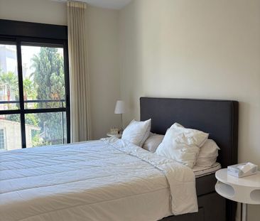 Middle Floor Apartment in New Golden Mile - Foto 4