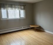 🏡 2 Bedroom / 1 Bath - Photo 5