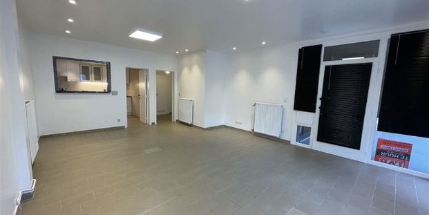 Appartement te huur in Kortrijk voor € 700 met 1 slaapkamer - Photo 1