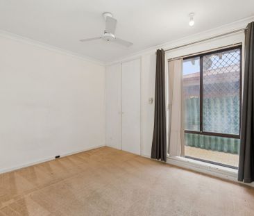 Family Home - Photo 4