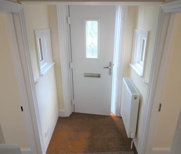 2 bedroom detached house to rent - Photo 4