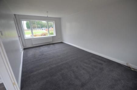 3 bedroom End of terrace house To Let - Photo 1
