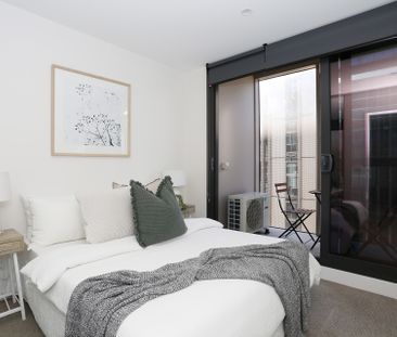 2101/70 Dorcas Street, Southbank - Photo 2