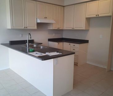 For Lease - 31 Sara Drive, Thorold, Ontario - Photo 3