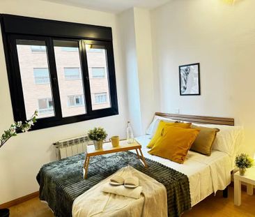 Calle de Vicente Blasco Ibáñez, Madrid, Community of Madrid 28050 - Photo 1