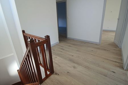 Location appartement 4 pièces, 134.60m², Prayssac - Photo 2