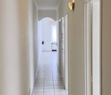 Gelijkvloers app. te huur in Sint-Truiden voor € 750 met 2 slaapkamers - Photo 2