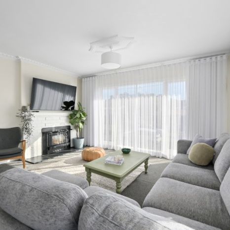 Sunny Home in a Great Location - Photo 1