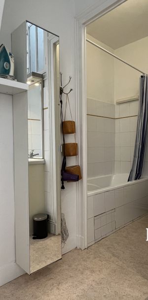 Location Appartement 2 pièces 42m² BORDEAUX 33000 - Photo 1