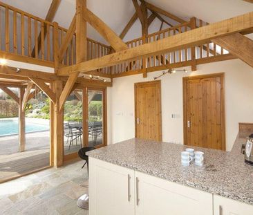 6 bedroom detached house to rent - Photo 6