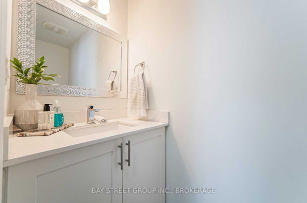 For Lease - 10 Carnation Avenue Unit# 14, Toronto, Ontario - Photo 1