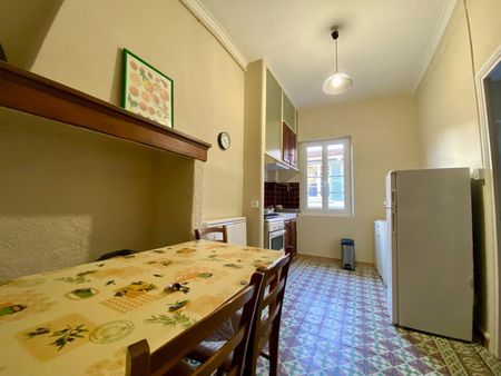 « AVIGNON IM - STUDIO MEUBLÉ 36.63M² » - Photo 3