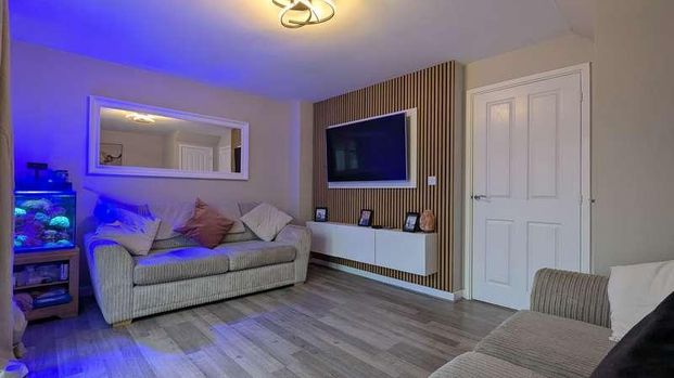 Northcote Avenue, Oldham, OL1 - Photo 1