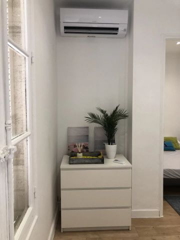 Location Appartement 1 pièce 22m² MARSEILLE 6ème - Photo 2