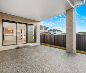 Brand New Stylish 3 Bedroom Home - Photo 1