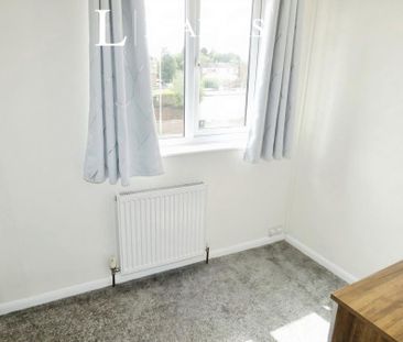 3 bedroom house to rent Hartington Drive, Sutton-in-Ashfield, NG17 - Photo 3