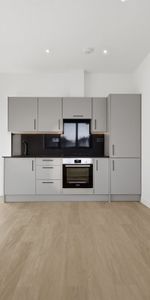 Headgate, Colchester - Photo 3