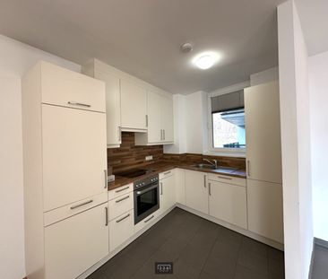 226 Immobilien: 2 Mietwohnungen zur Neuvermietung mit Loggia bzw. B... - Foto 5