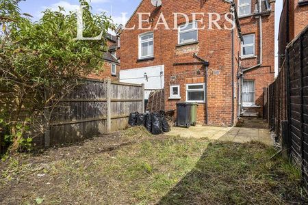 Recreation Road, Guildford, GU1 - Photo 4