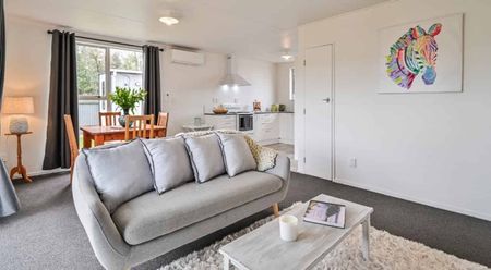 B/8 Walton Way, Flaxmere, Hastings - Photo 3