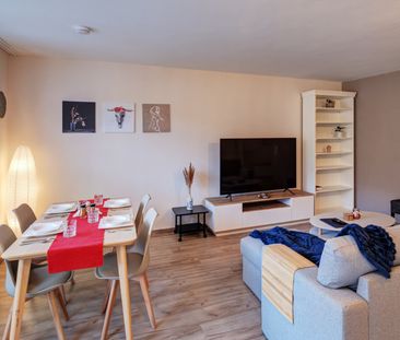 Beautiful living in Laim with balcony, modern equipment - Photo 3