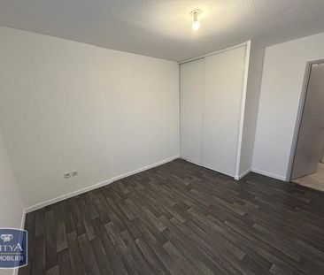 Location Appartement 2 pièces 46m² GRAND CHARMONT 25200 - Photo 2