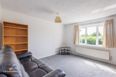 Creswell Place, Cawston, Rugby - Photo 3