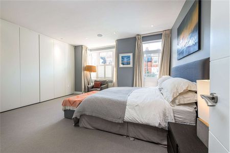 Timeless period house, brilliantly re-imagined, designed and finished. - Photo 4