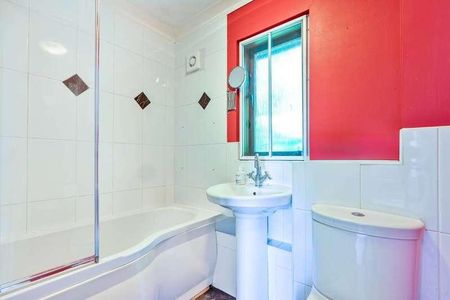 Dairymans Walk, Burpham, GU4 - Photo 4