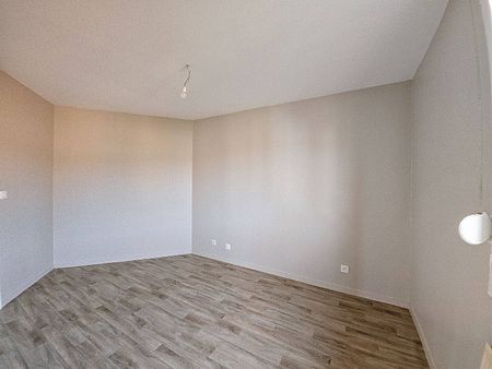 Location appartement 2 pièces 54 m² à Bourg-en-Bresse (01000) - Photo 5