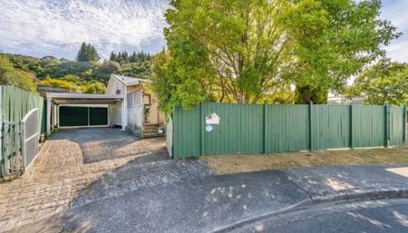6 Edmund Lomas Grove, Birchville - Photo 5