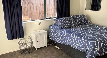 Sunny 3BR Papamoa Home - Photo 2