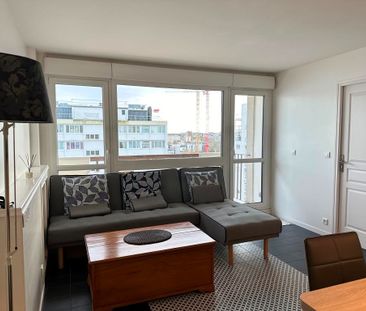 Location Appartement 5 pièces 75m² - Photo 6