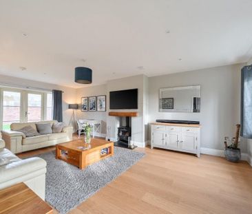 Barton Court, High Street, Sparkford, BA22, Sparkford - Photo 1