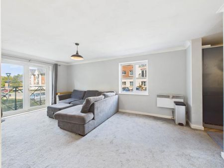 2 bedroom flat to rent - Photo 2