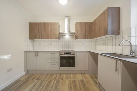 2 bedroom flat to rent - Photo 4